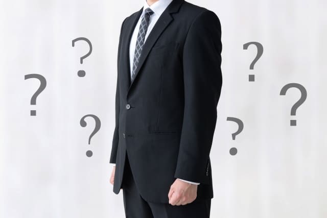 就活で悩む人のイメージ